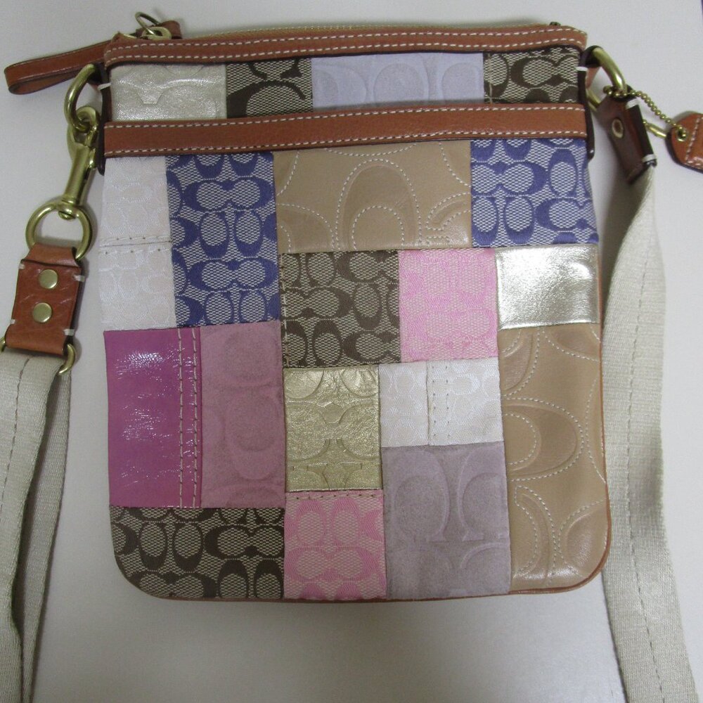 COACH Patchwork Crossbody bag multicolor monogram signature "C" EUC LO749-42219